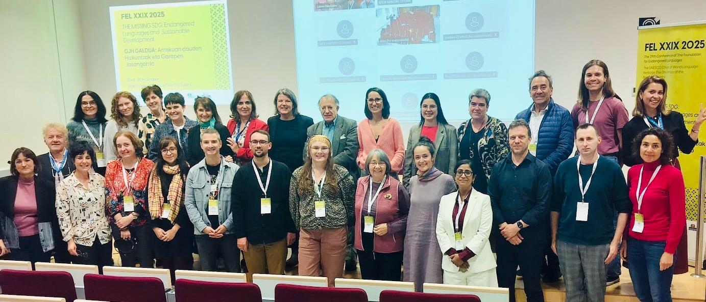 Conferencia magistral: Living languages …Seeds of resilience and sustainability, durante el XXIX Congreso Mundial de las Lenguas en peligro.